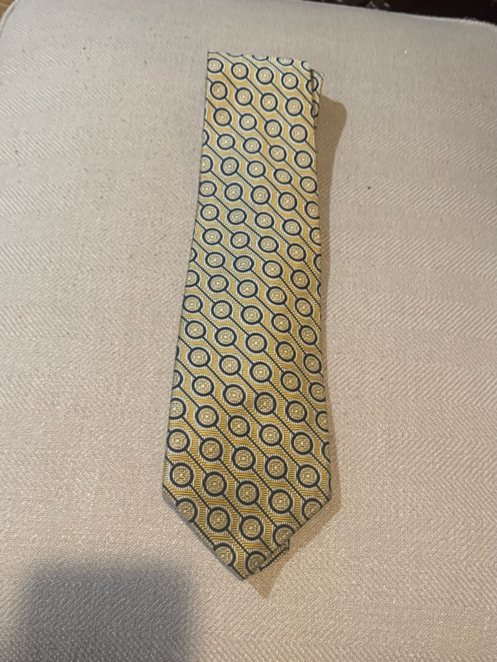 Robert Talbott Yellow and Navy Geometric Silk Tie